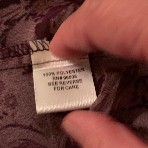 Dolled Up by Fang Sheer Purple Ombre Floral Blouse - Picture 7 of 8